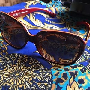 COACH | NWOT Bridgette sunglasses with case